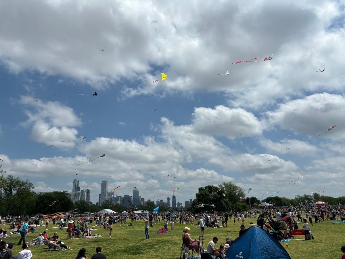 Festival+goers+gather+on+the+Zilker+Park+lawn+for+a+day+of+kite+flying%2C+entertainment%2C+and+food+at+the+ABC+KiteFest+Sunday%2C+April+14.+%E2%80%9CIt+was+super+fun+to+watch+people+flying+their+kites+and+also+fly+my+own%2C%E2%80%9D+Tucker+said.+%E2%80%9C%5BKiteFest%5D+is+always+a+highlight+of+my+year+and+I+plan+to+return+every+year+moving+forward.%E2%80%9D++