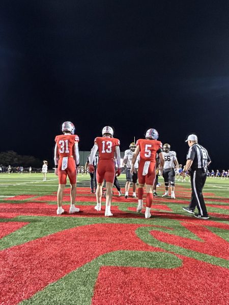 schaper, vaskek, Luther

Senior Linebacker Elliot Schaper, Senior Defensive End Connor Vasek and Senior Safety Peyton Luther stand during the coin flip agianst Breannan 11/22/24 at Burher Stadium.