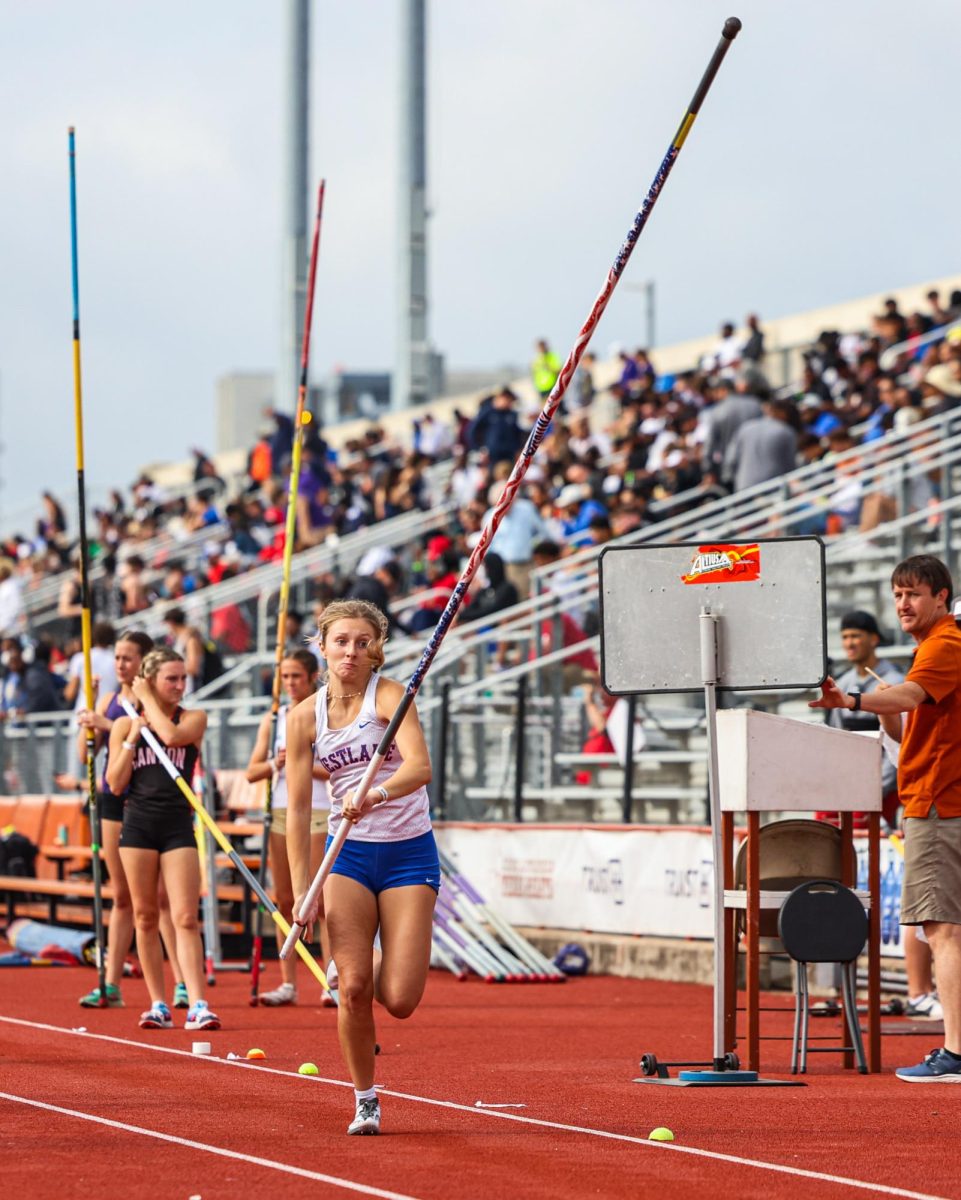 As she makes her approach, vaulter junior Taylor LaBarge competes in the Texas Relays March 29 as one of two Chaps. LaBarge finished ninth with a final jump of 3.40 M. 
